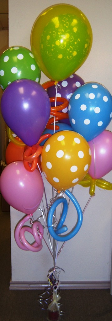 Balloon Bouquet Large, with Designer Candle, $60